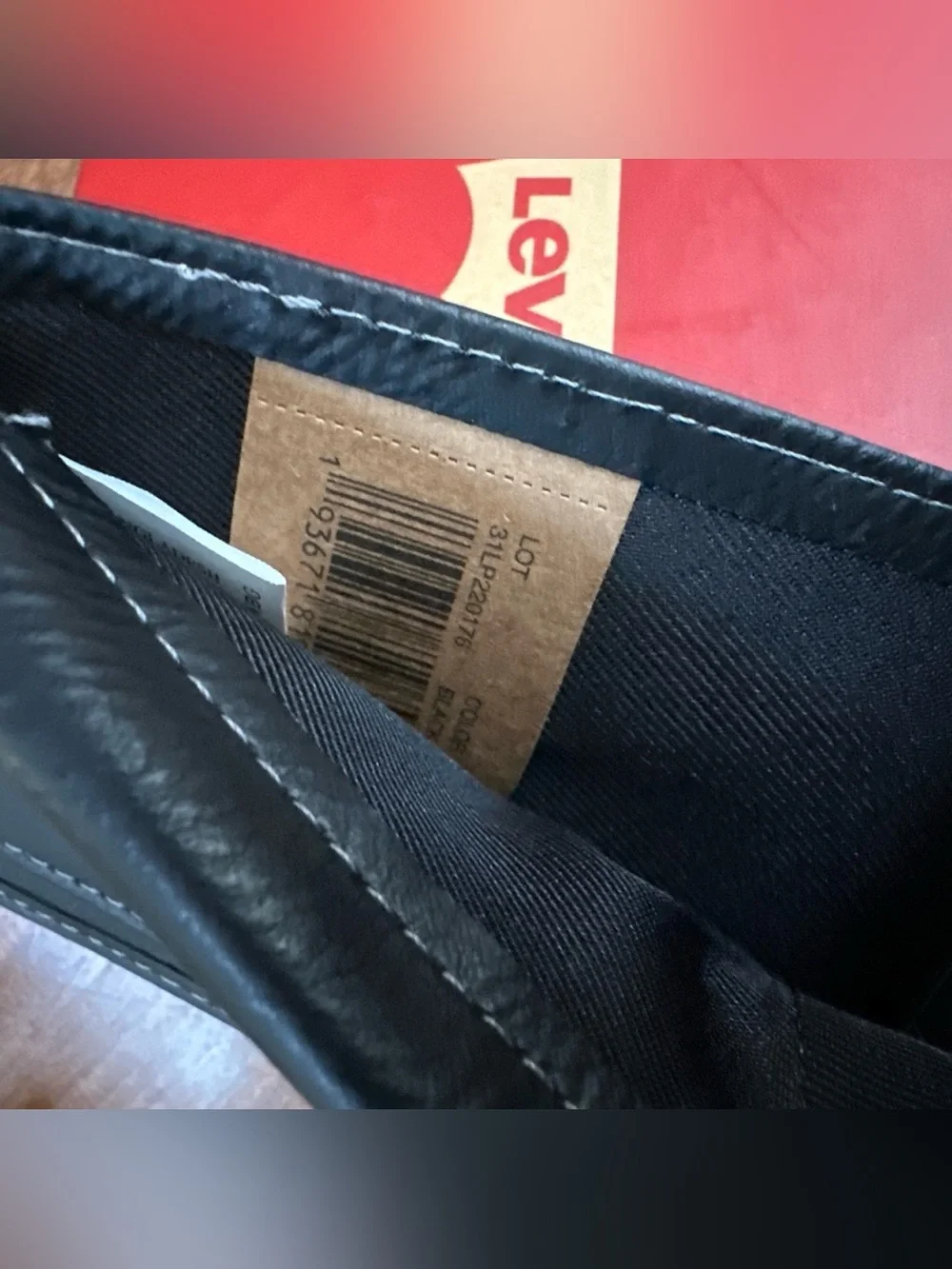 Levi's Men's Black Bi-Fold Wallet